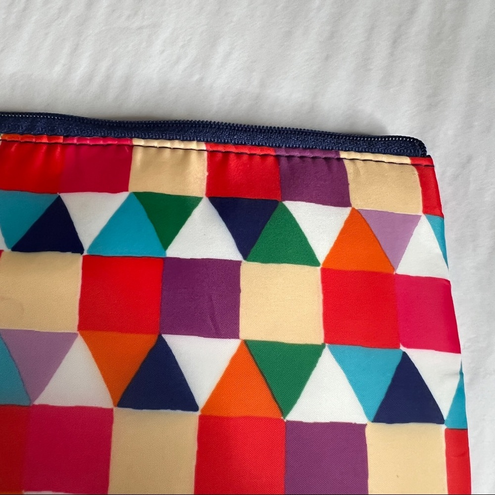 Kate Spade Makeup/Travel Pouch - Picture 8 of 9